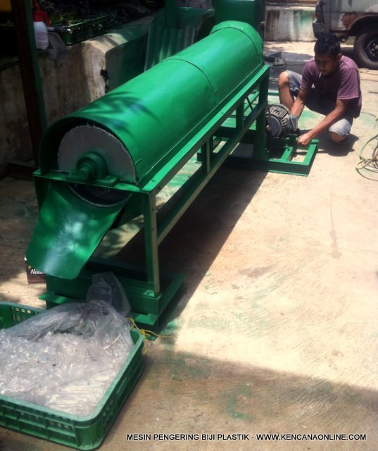 Mesin Pengering Plastik (2)